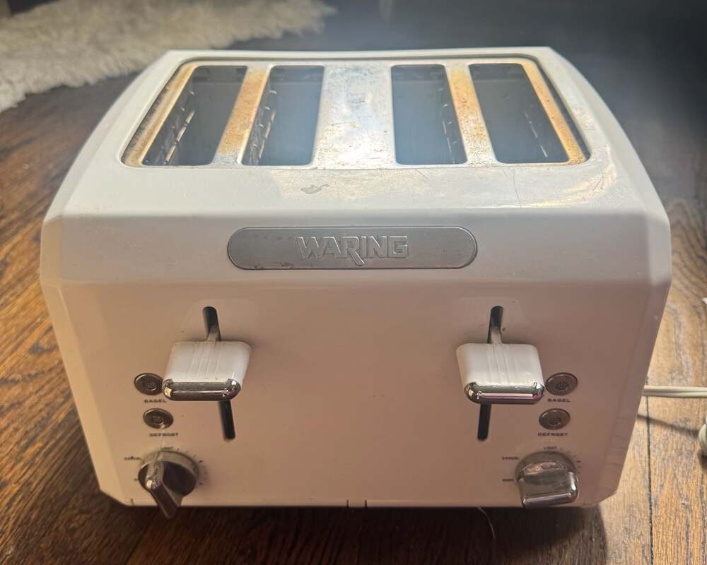 Waring Pro WT440 Series 4-Slice Professional Toaster White